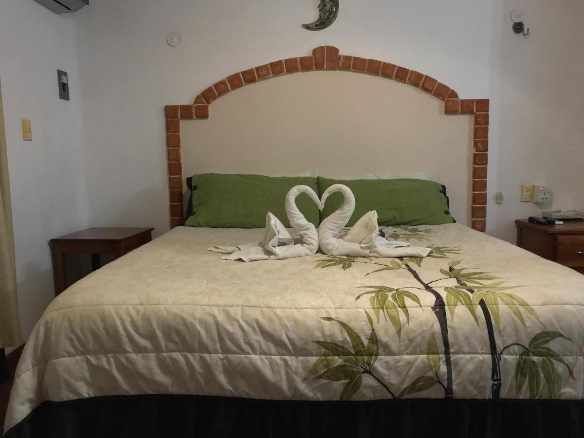 Suites Fenicia (Adults Only) Πλάγια Ντελ Κάρμεν Εξωτερικό φωτογραφία